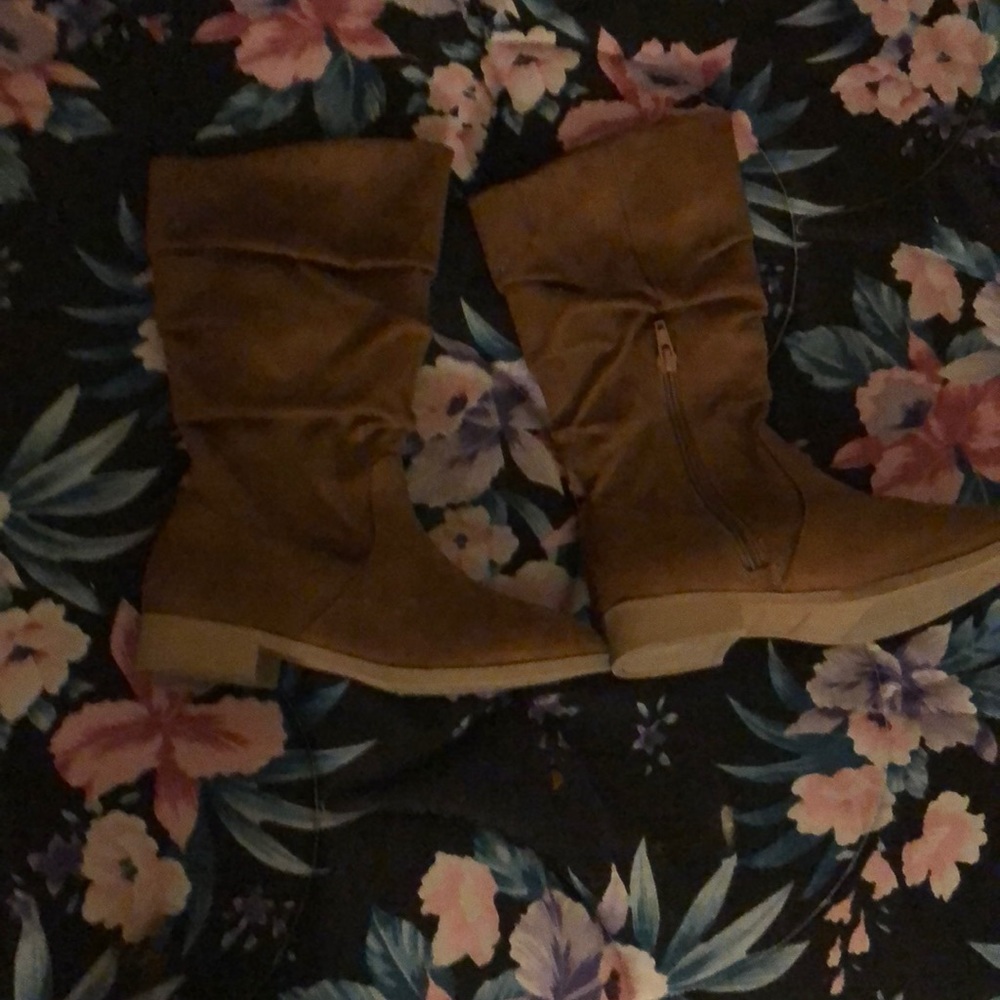 Size 3 girl boots